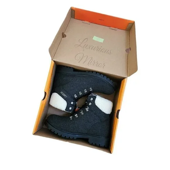 Lugz Grotto II Womens Black Cream Fleece Suede Lace-Up Combat Boots Sizes 7.5 - Picture 8 of 12